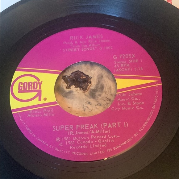 💥3/$20 Vintage Rick James Super Freak 45 RPM - Picture 1 of 5